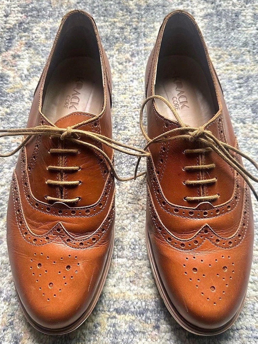 Women’s Wingtip Oxford Shoes in Brown